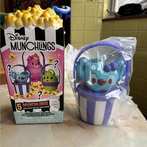 New Disney Munchlings STITCH Poppin' Treat Bucket w/ 5 mini munchlings included